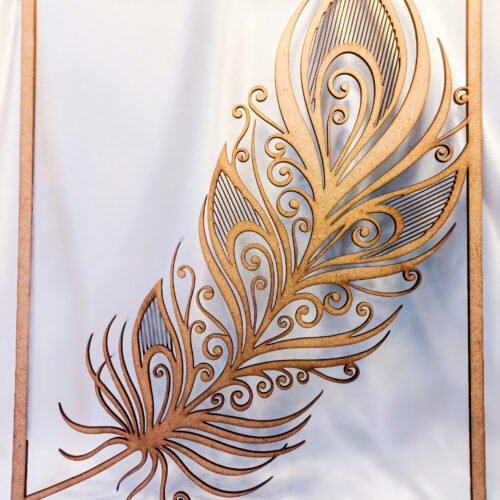 Alternative view of Kẹp Sách Gỗ Lông Vũ Mandala – Nghệ Thuật Đánh Dấu Từng Trang Sách Mộc Vô Tận, MVT-006